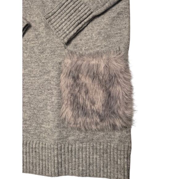 Magaschoni Sz.S, Poly blend Grey Sweater Dress/Tunic  Faux fur pockets - Picture 5 of 7